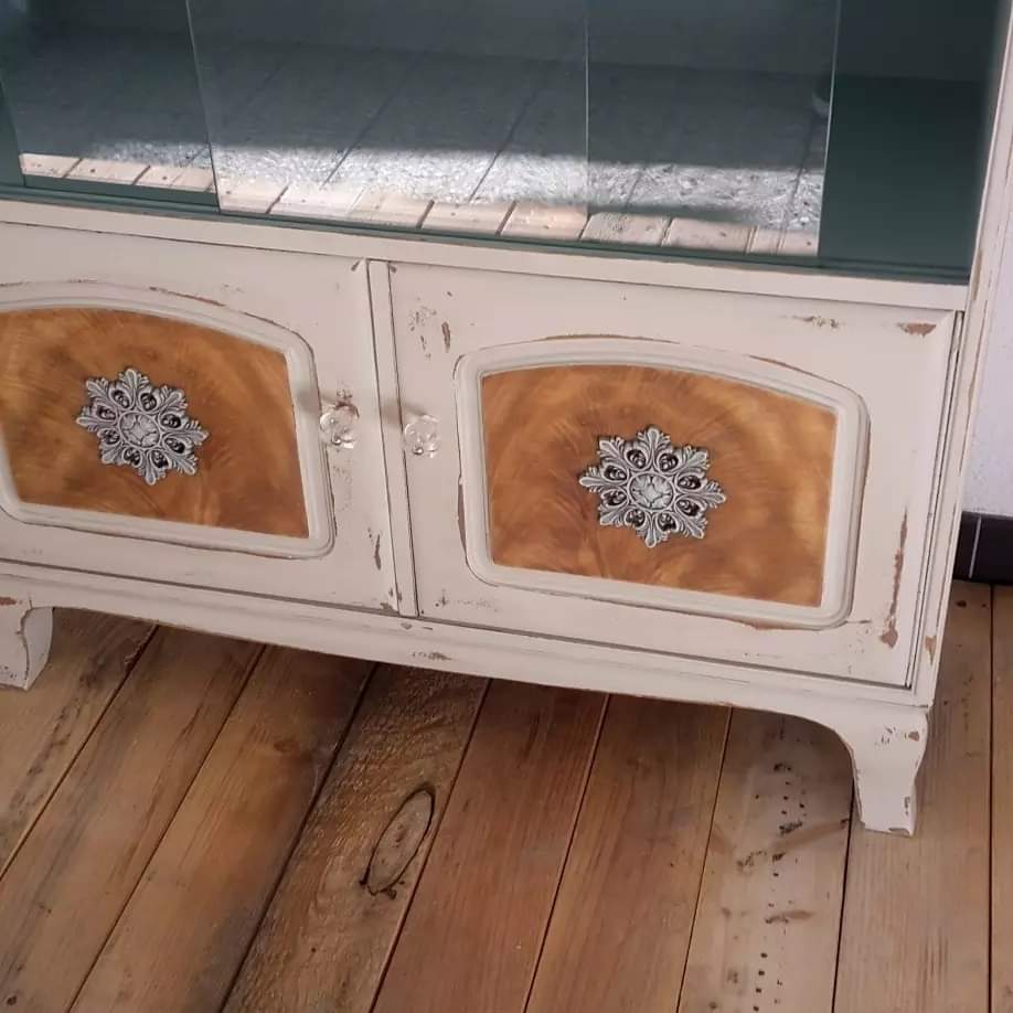 Vitrine "Ronja"