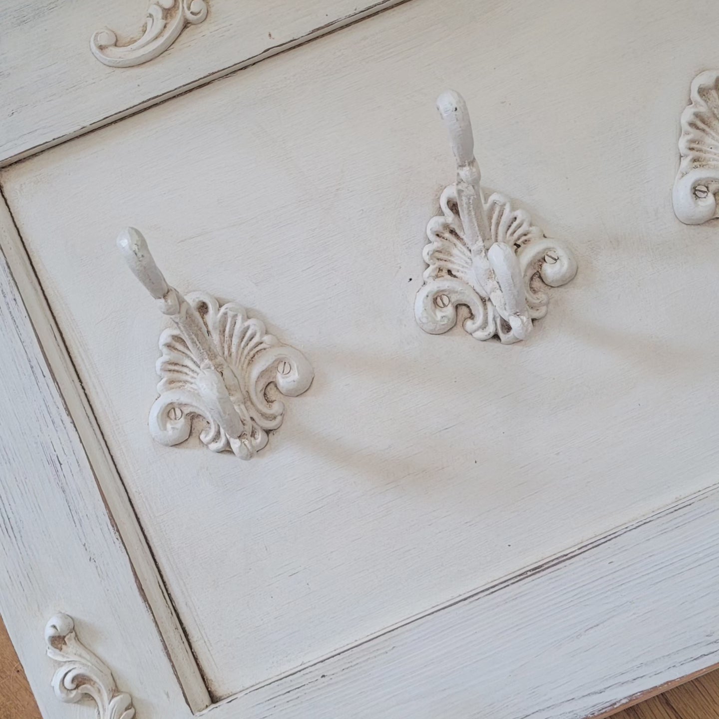 Garderobe "Büffettüre" Antique