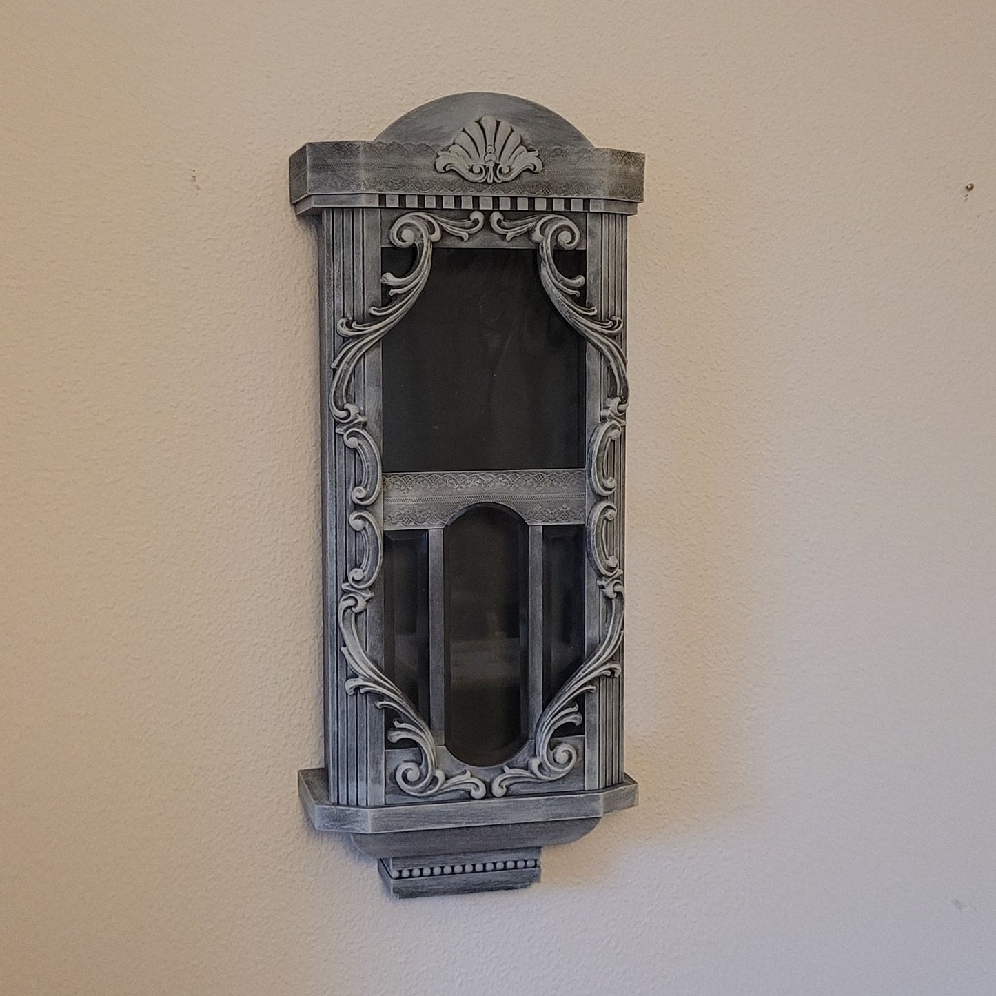 Uhrenschränkchen "Liana"