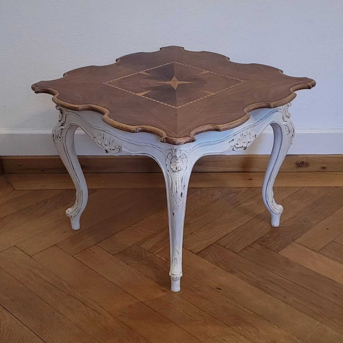 Tisch klein